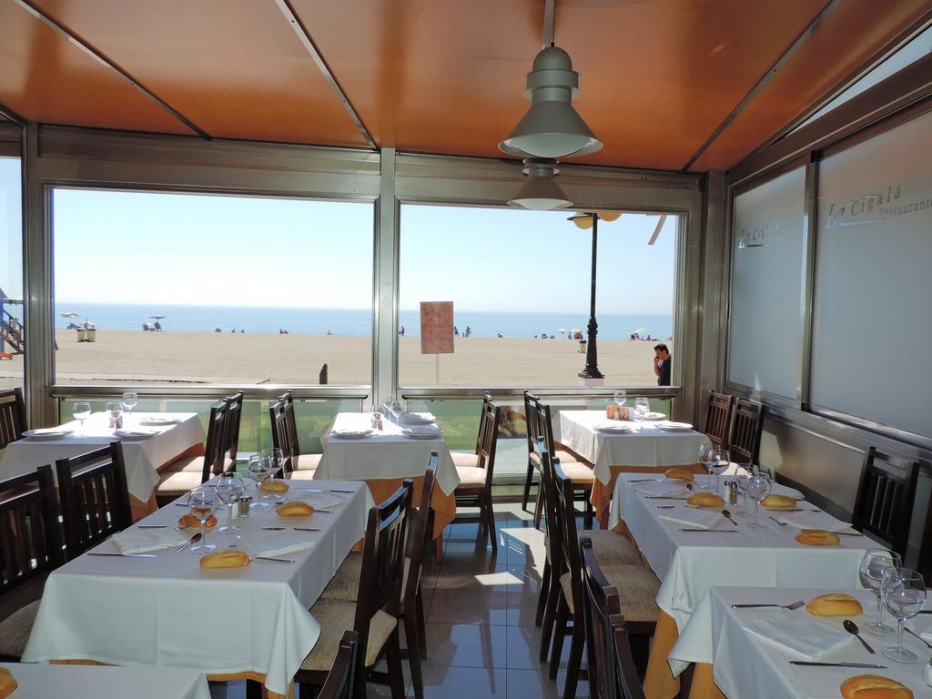 Apartamentos Dona Lucia Torremolinos Eksteriør billede