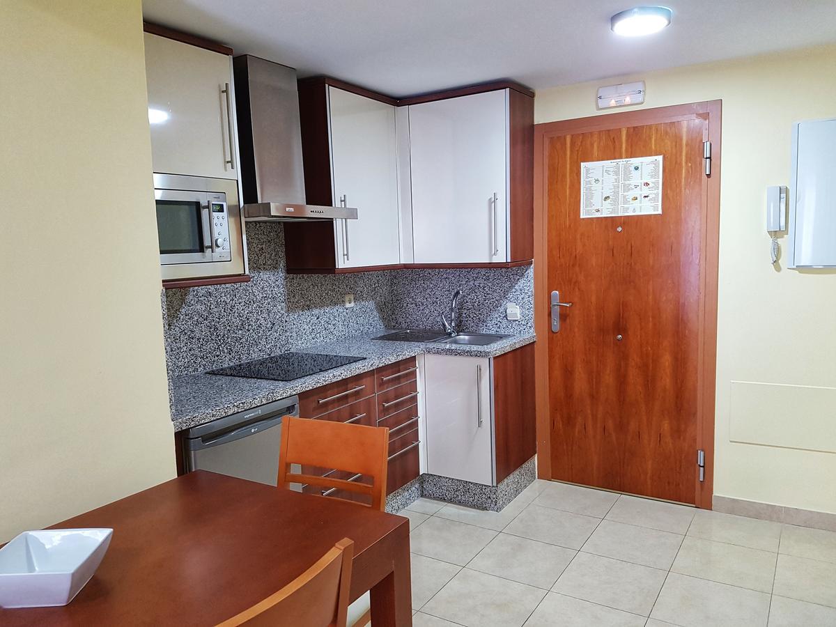 Apartamentos Dona Lucia Torremolinos Eksteriør billede
